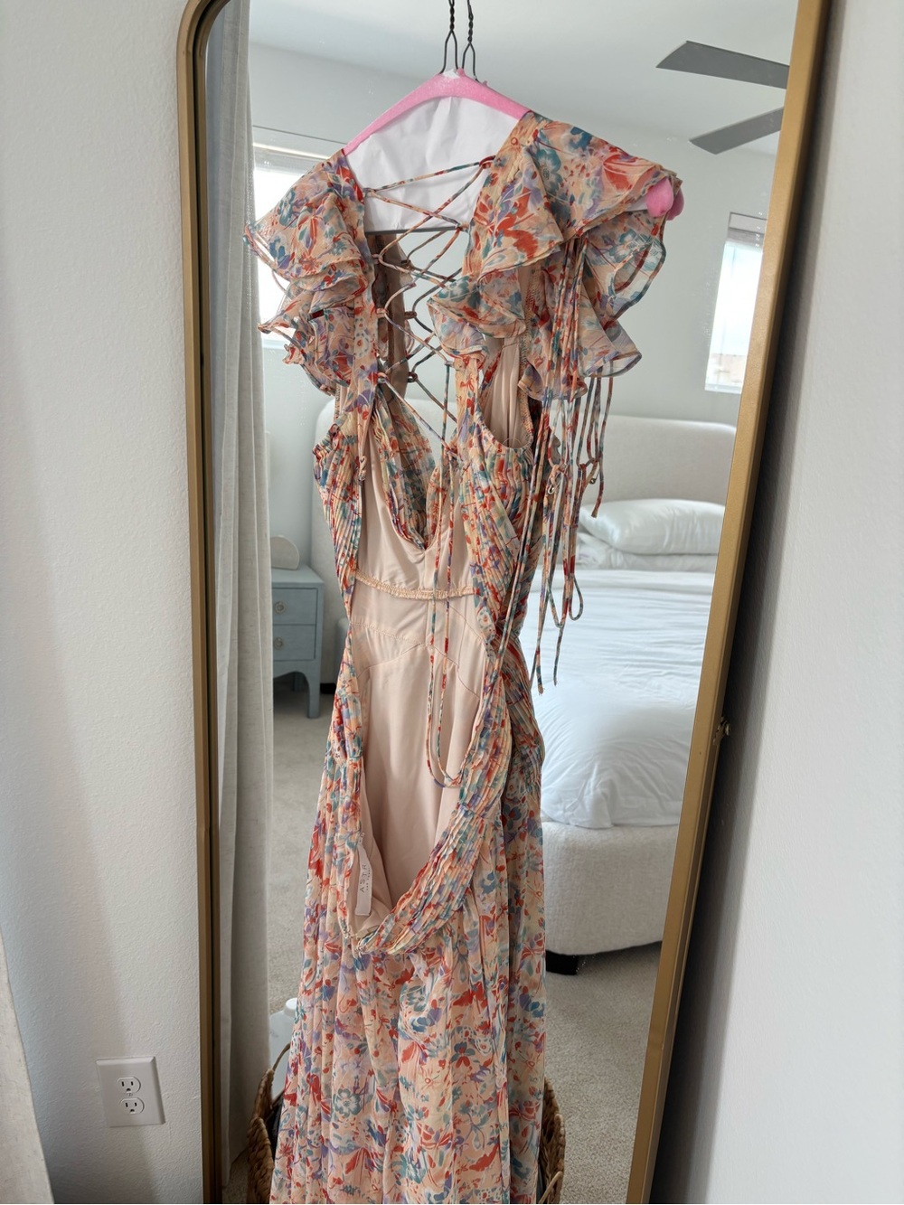 Floral Maxi Dress in Light Peach - Picture 8 of 9